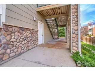 Photo #1: 899126 Listing