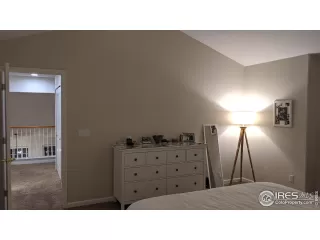 Photo #5: 899139 Listing