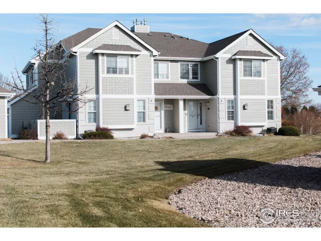 MLS: 899152 Condo For Sale