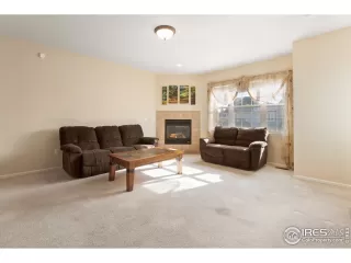 Photo #4: 899220 Listing 