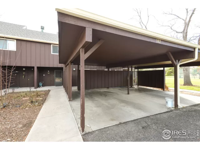 MLS: 899280 Condo For Sale