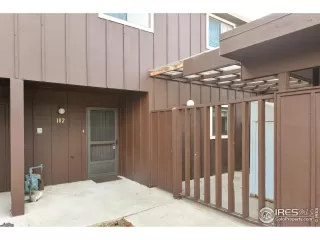 Photo #2: 899280 Listing