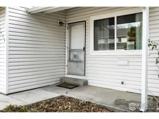 Photo #2: 899312 Listing