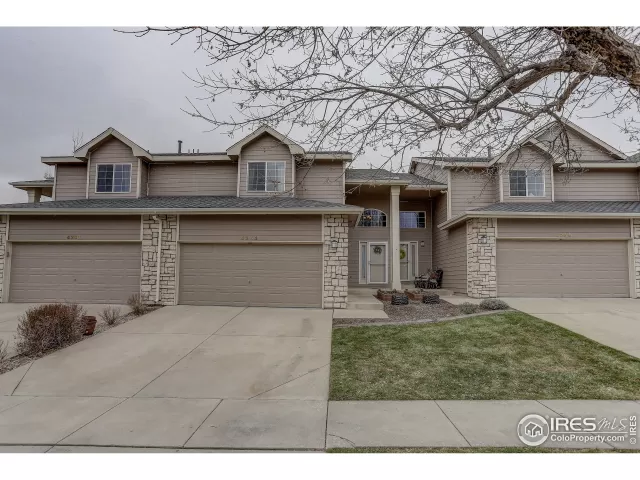 MLS: 899453 Condo For Sale