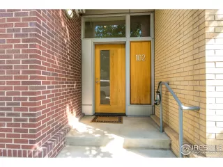 Photo #1: 899473 Listing