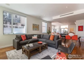 Photo #5: 899473 Listing