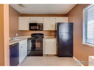 Photo #4: 899508 Listing