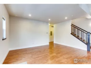 Photo #2: 899552 Listing 