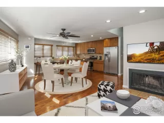 Photo #4: 899588 Listing