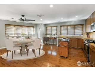 Photo #6: 899588 Listing