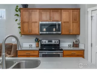 Photo #5: 899641 Listing