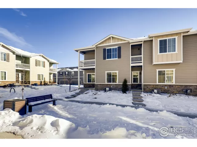 MLS: 899840 Condo For Sale