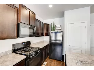 Photo #3: 899840 Listing