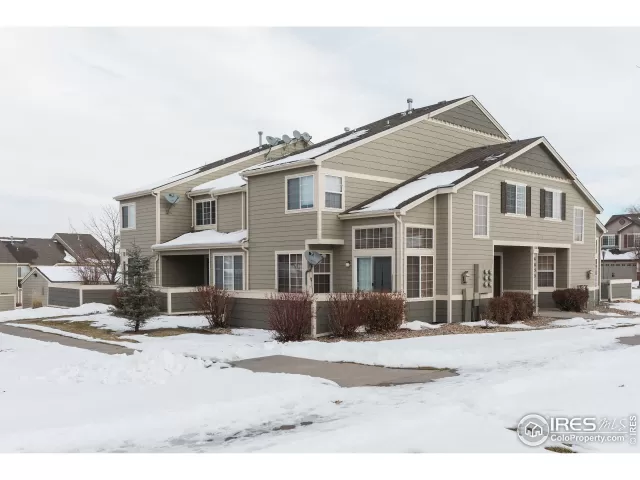 MLS: 899880 Condo For Sale