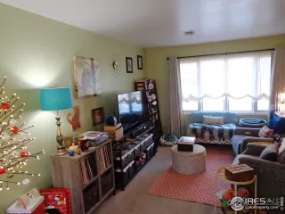 Photo #2: 899892 Listing