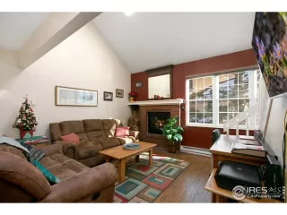 Photo #2: 899896 Listing