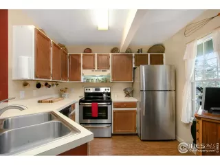 Photo #4: 899896 Listing