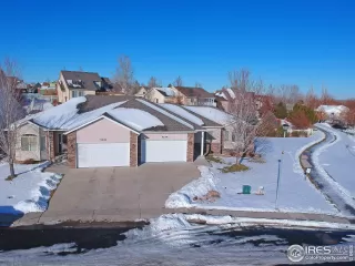 Photo #1: 899898 Listing