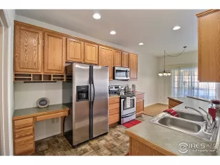 Photo #6: 899898 Listing