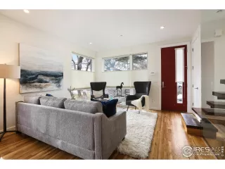 Photo #3: 900014 Listing 