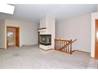 Photo #3: 900055 Listing 