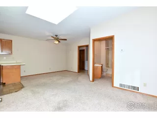 Photo #4: 900055 Listing 