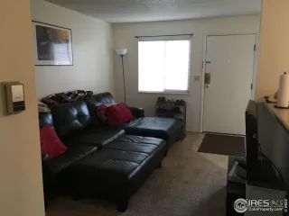 Photo #4: 900232 Listing