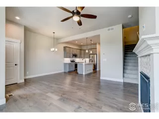 Photo #5: 900239 Listing