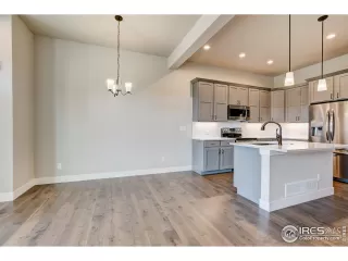 Photo #6: 900239 Listing