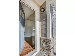 Photo #2: 900243 Listing