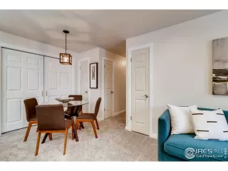 Photo #4: 900273 Listing