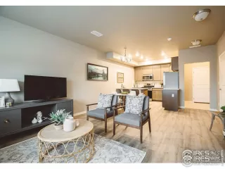 Photo #2: 900284 Listing 