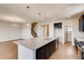 Photo #3: 900396 Listing