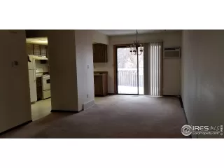 Photo #6: 900601 Listing