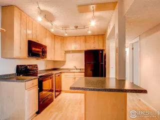 Photo #1: 900613 Listing 