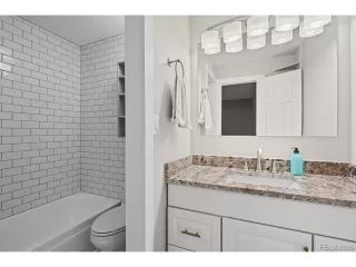 Photo #6: 9006997 Listing