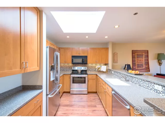 MLS: 900740 Condo For Sale