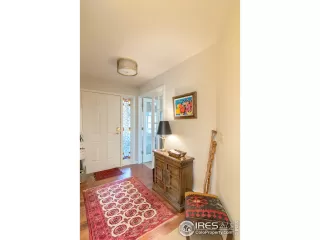 Photo #4: 900740 Listing