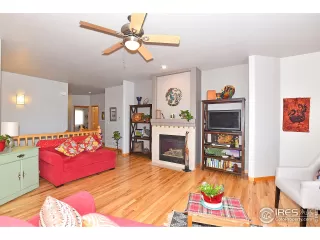 Photo #5: 900769 Listing