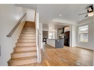 Photo #4: 900774 Listing