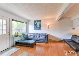 Photo #5: 900814 Listing