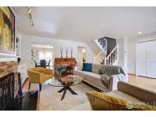 Photo #3: 900893 Listing