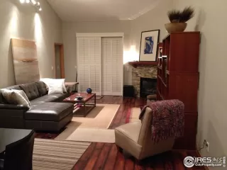 Photo #5: 900894 Listing