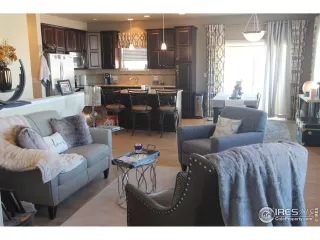 Photo #3: 900916 Listing