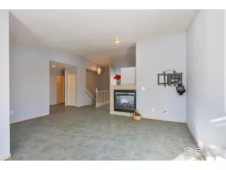 Photo #4: 900922 Listing