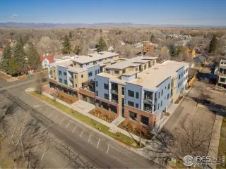 Photo #1: 900934 Listing