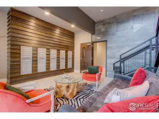 Photo #4: 900938 Listing