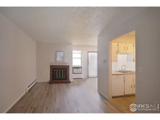 Photo #2: 900991 Listing