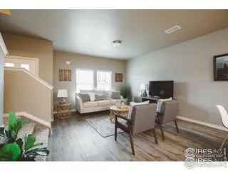 Photo #2: 901050 Listing 