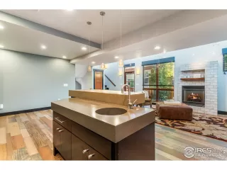 Photo #4: 901146 Listing